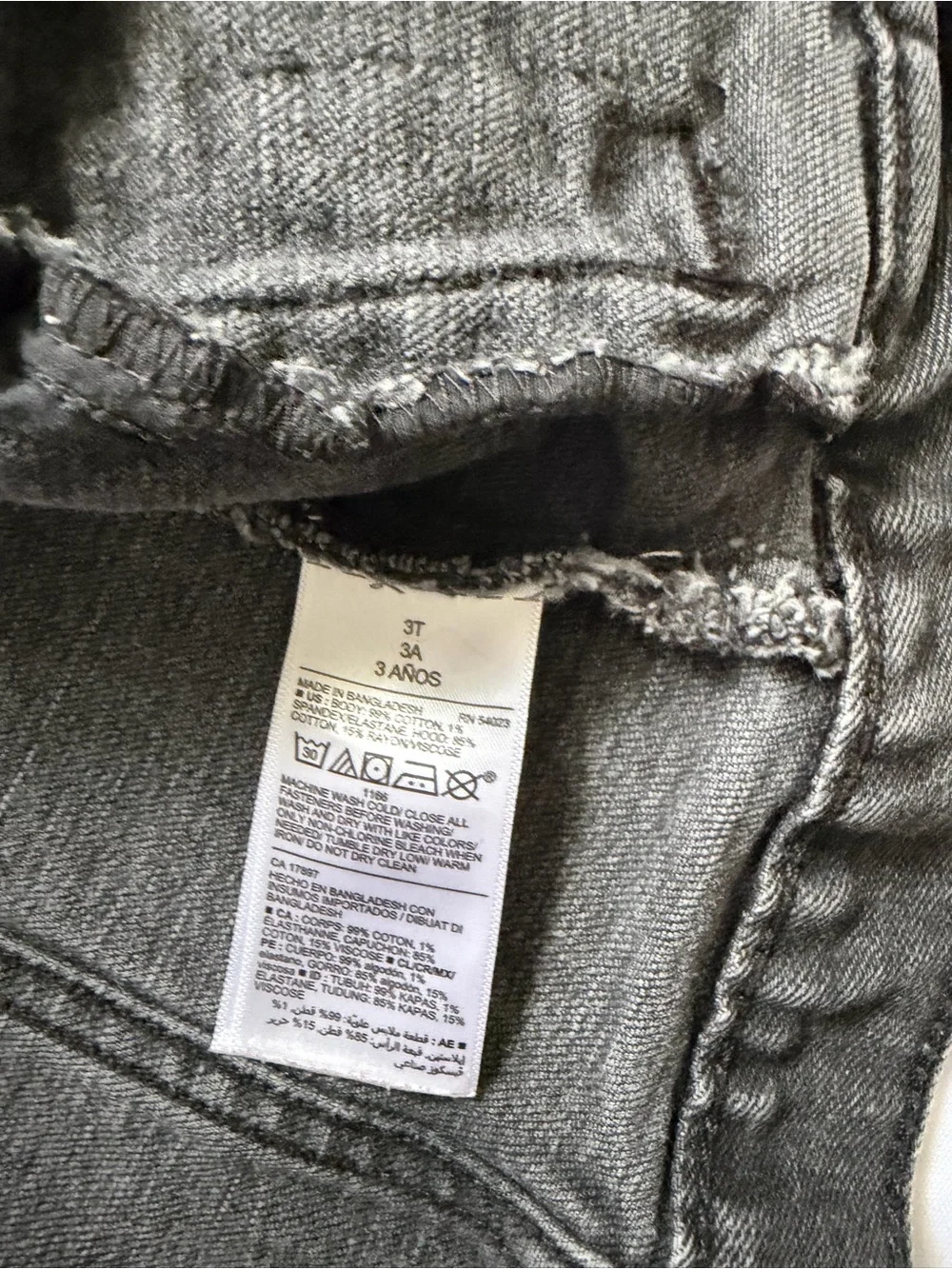 Old Navy Toddler Boys 3T Black Denim Hooded Trucker Jacket Stretch